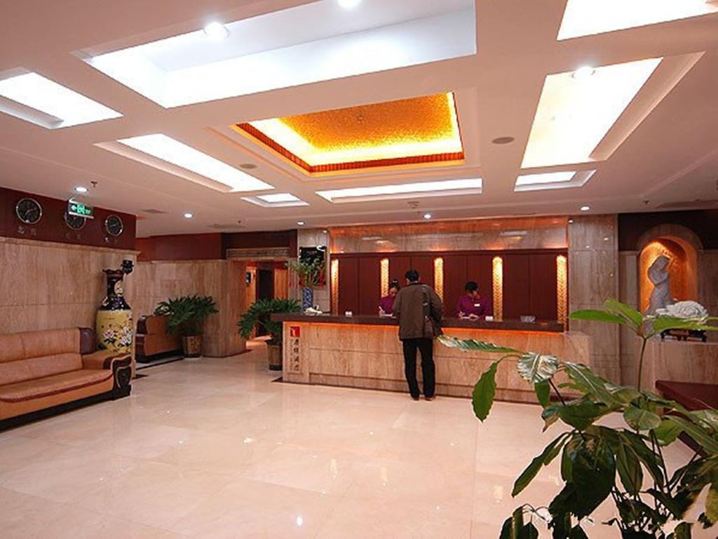 Tangyin Hotel Dalian Interiør billede